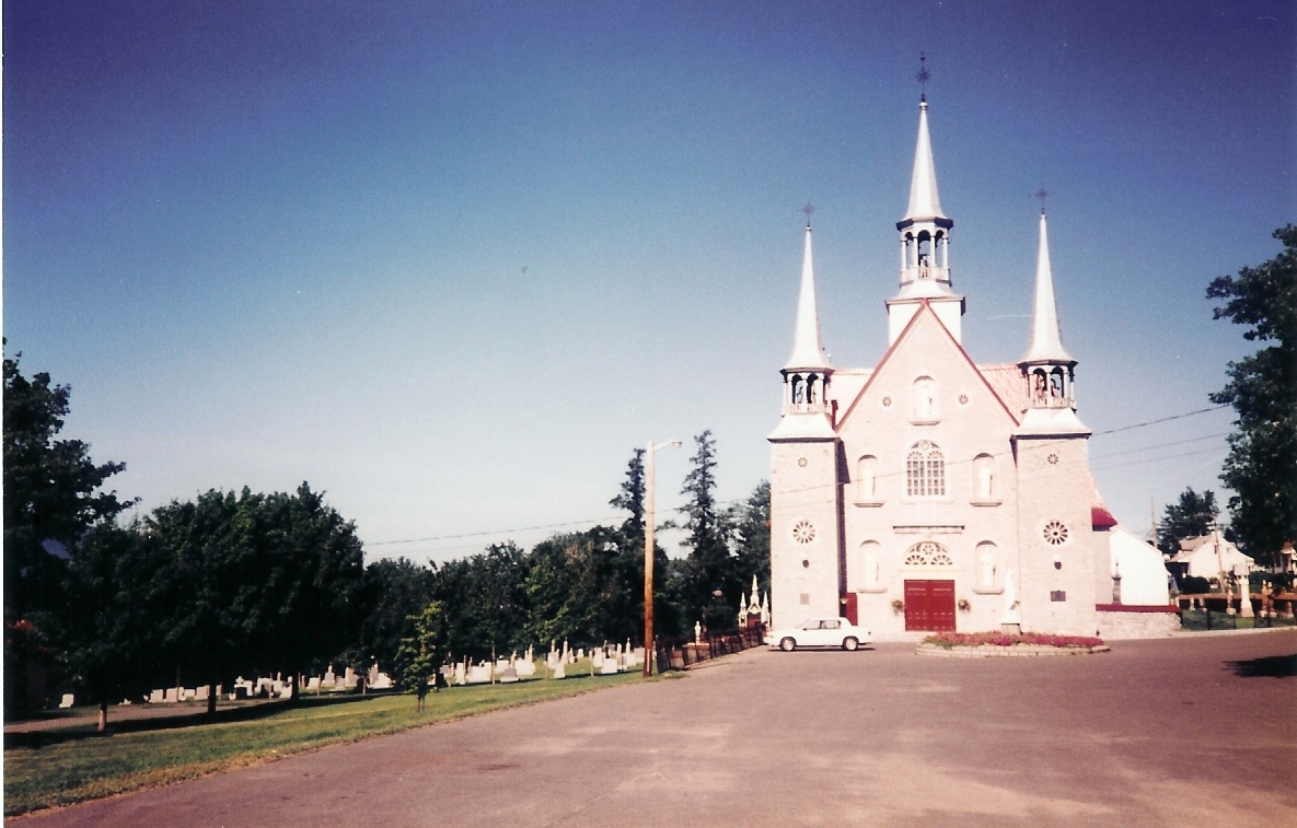 Ste Famille Church and cemetery where Guillaume 
was buried